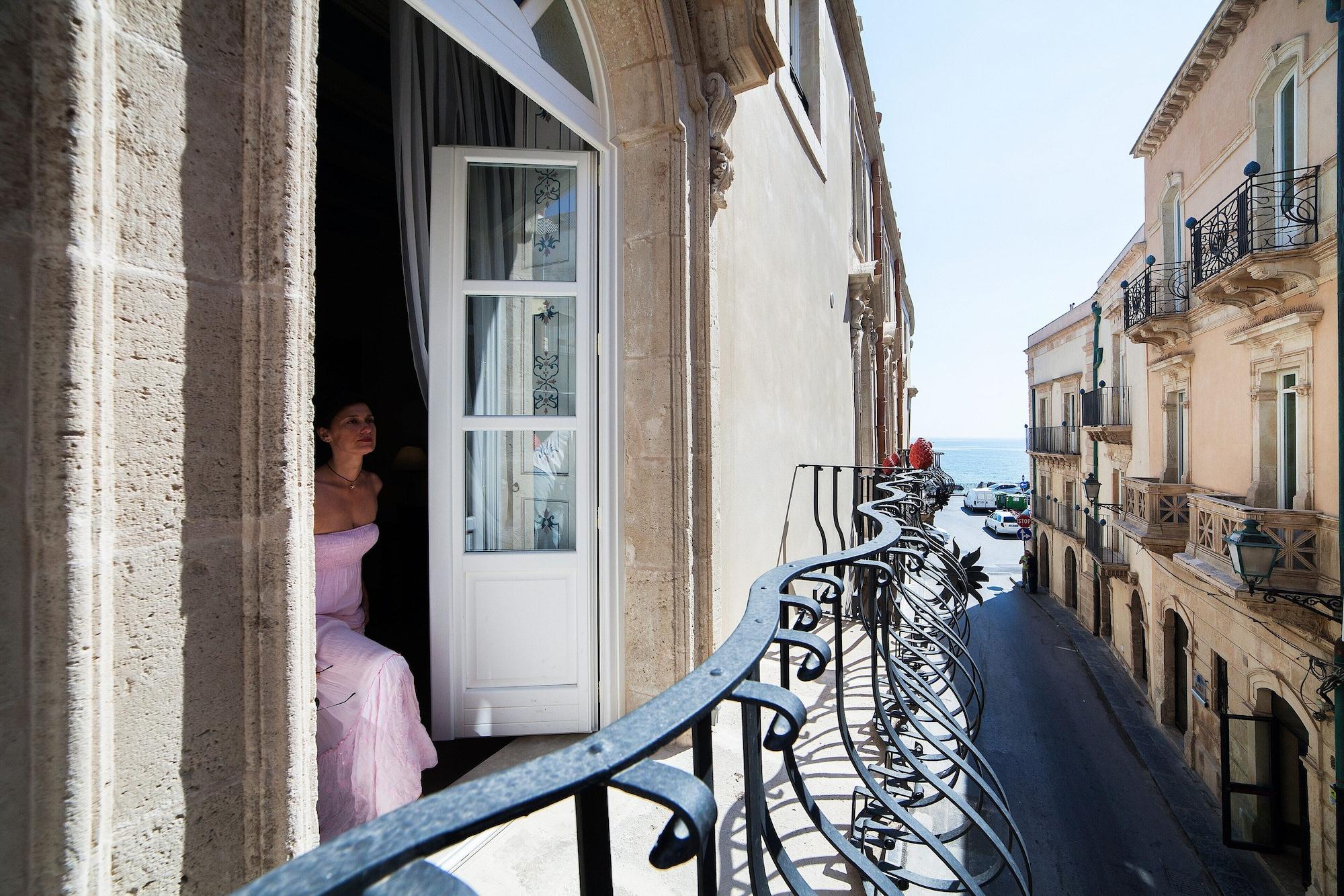 Algila Ortigia Charme Hotel Сиракузы Экстерьер фото